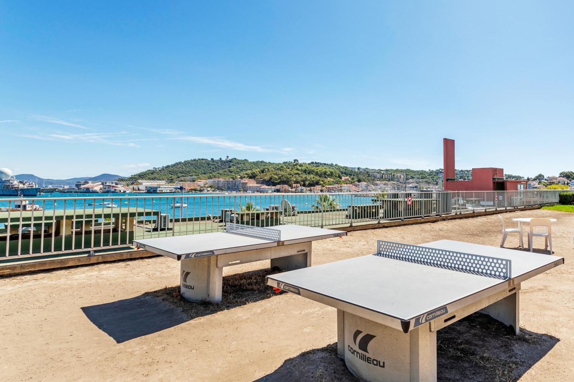 Residence Pierre & Vacances Les Jardins De La Cote D'Azur サン・マンドリエ・シュル・メール エクステリア 写真