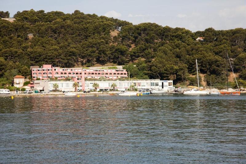 Residence Pierre & Vacances Les Jardins De La Cote D'Azur サン・マンドリエ・シュル・メール エクステリア 写真